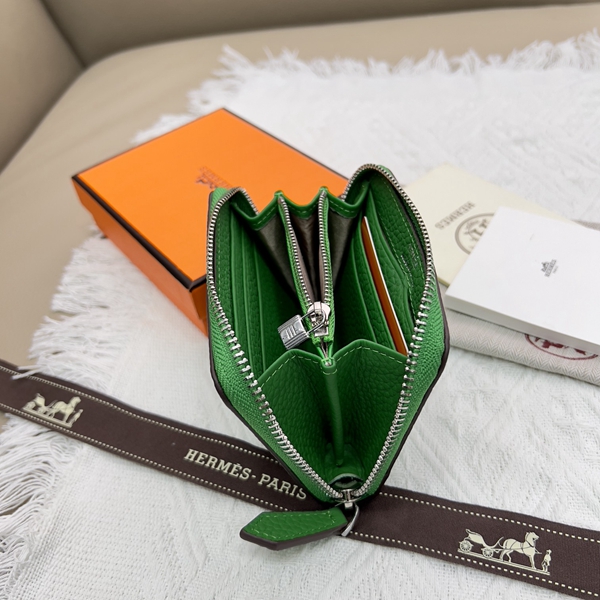 エルメス財布コピー着用イメージ